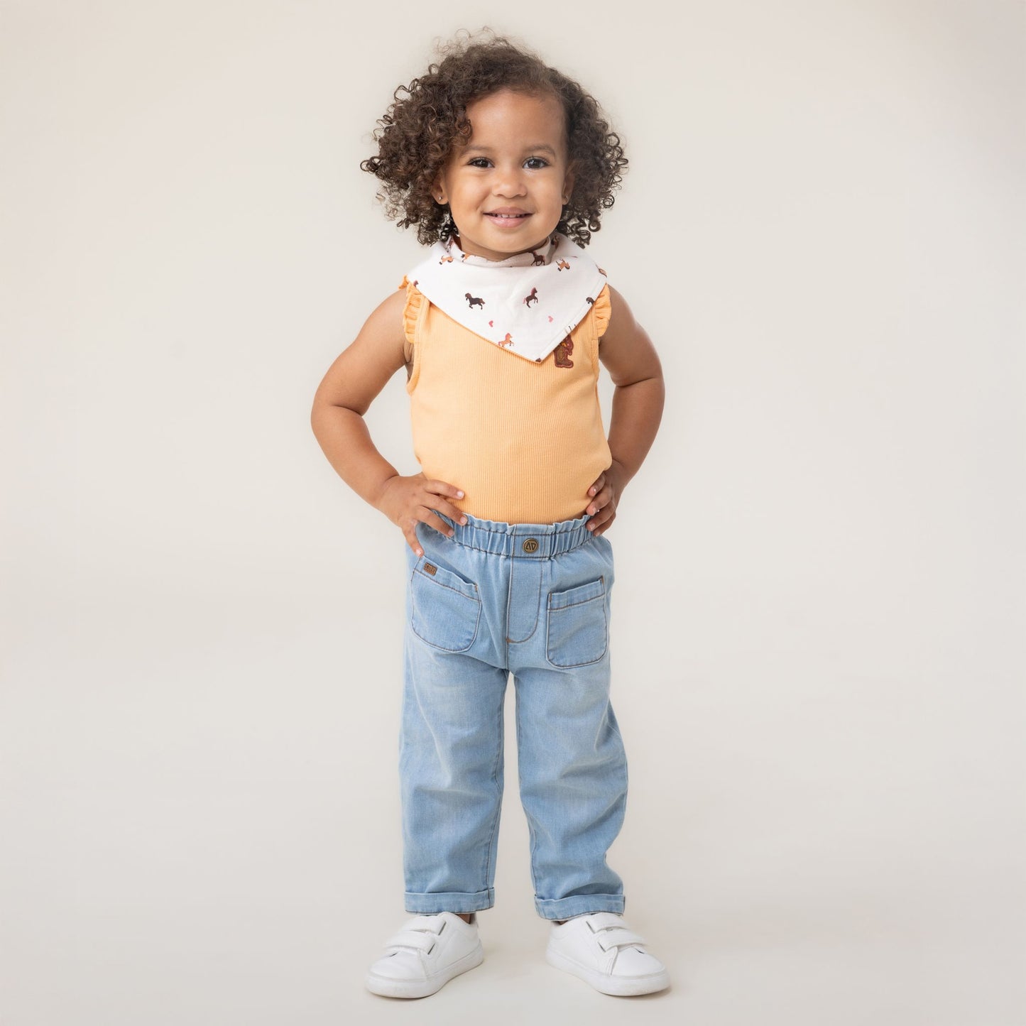 Cache-couche avec bavoir réversible  Filles Orange