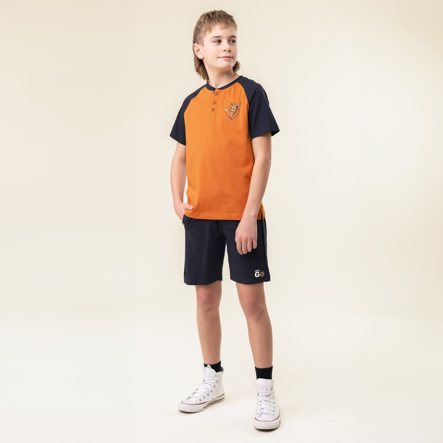 T-shirt  Garçons Brun